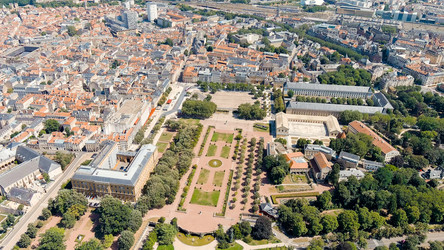 Similar image 22453048