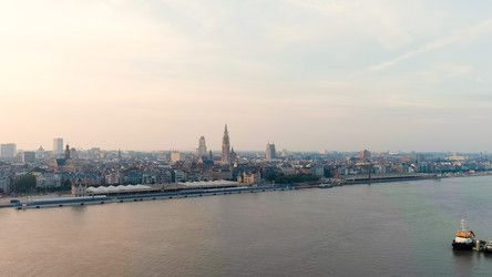 Similar image 22453107