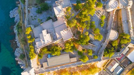 Similar image 22453123