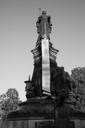 Similar image 22452302