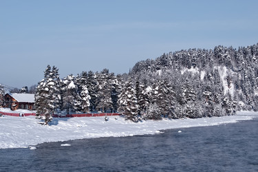 Similar image 22452352