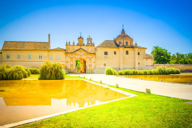 Similar image 22458117