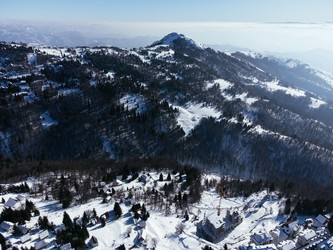 Similar image 22453637