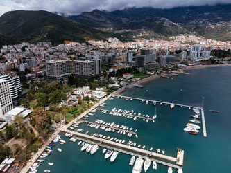 Similar image 22453631