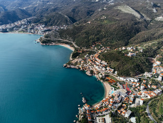 Similar image 22453424