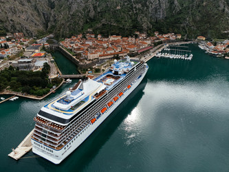 Similar image 22453448