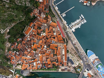 Similar image 22453500