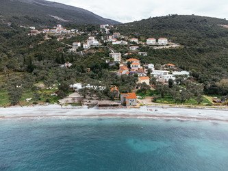 Similar image 22453544