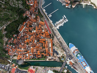 Similar image 22453550