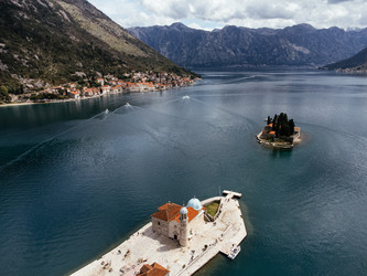 Similar image 22453551