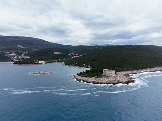 Similar image 22453552