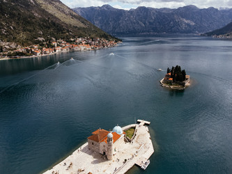 Similar image 22453573