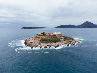 Similar image 22453574