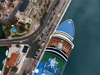 Similar image 22453587