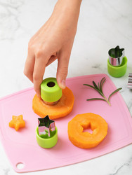 Similar image 22452568