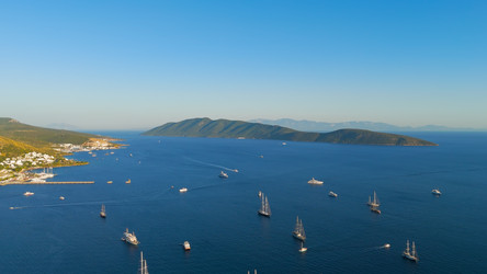 Similar image 22456838