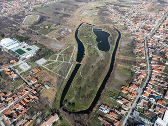 Similar image 22456940