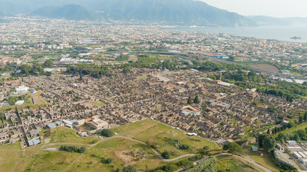 Similar image 22460943