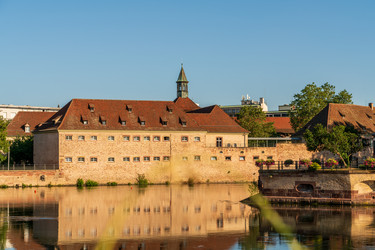 Similar image 22460975