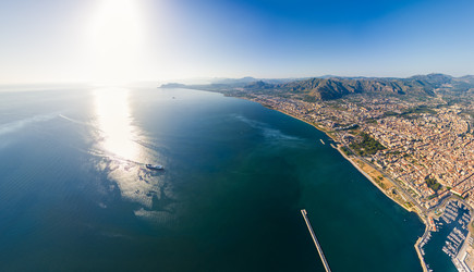 Similar image 22476114