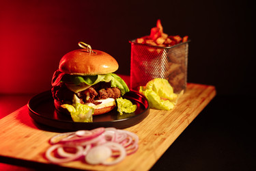 Similar image 22474800