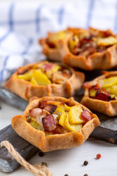 Similar image 22475103