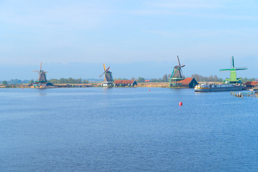 Similar image 22475906