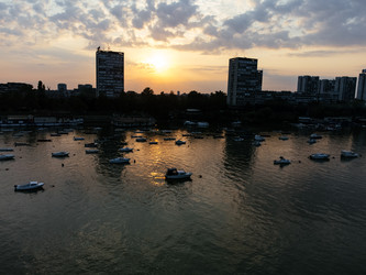 Similar image 22477172