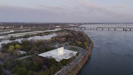 Similar image 22476192