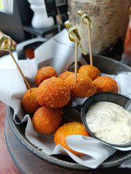 Similar image 22477036