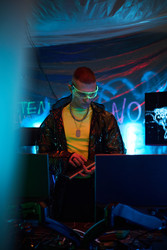 Similar image 22450026