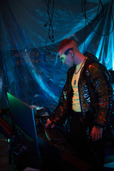 Similar image 22450018