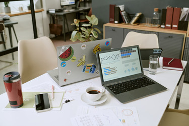 Similar image 22449954