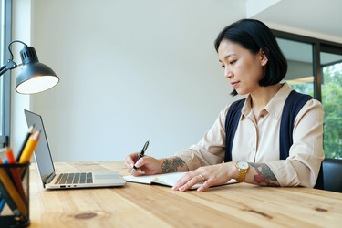 Similar image 22451900