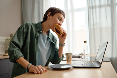 Similar image 22528775