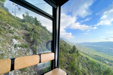 Similar image 22493548