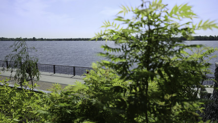 Similar image 22482109