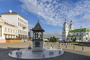 Similar image 22501216