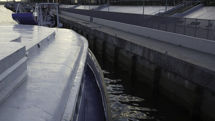 Similar image 22504410