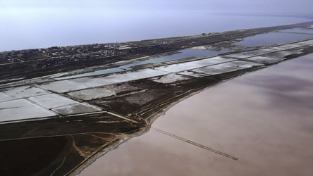 Similar image 22499796