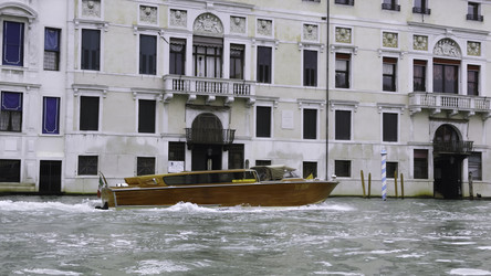 Similar image 22502412