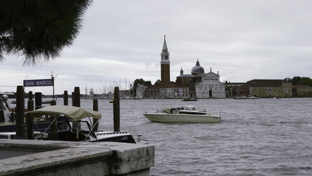 Similar image 22504330