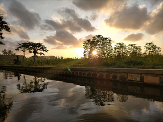 Similar image 22536384