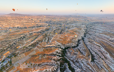 Similar image 22523340