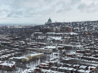 Similar image 22556381