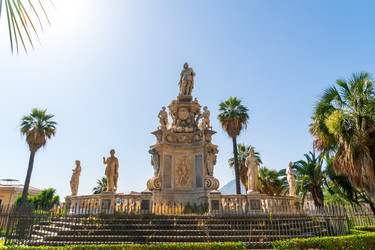 Similar image 22528638