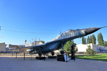 Similar image 22534976