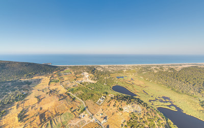 Similar image 22535670