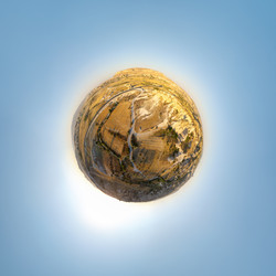 Similar image 22535617