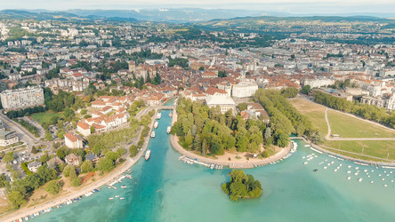 Similar image 22535646